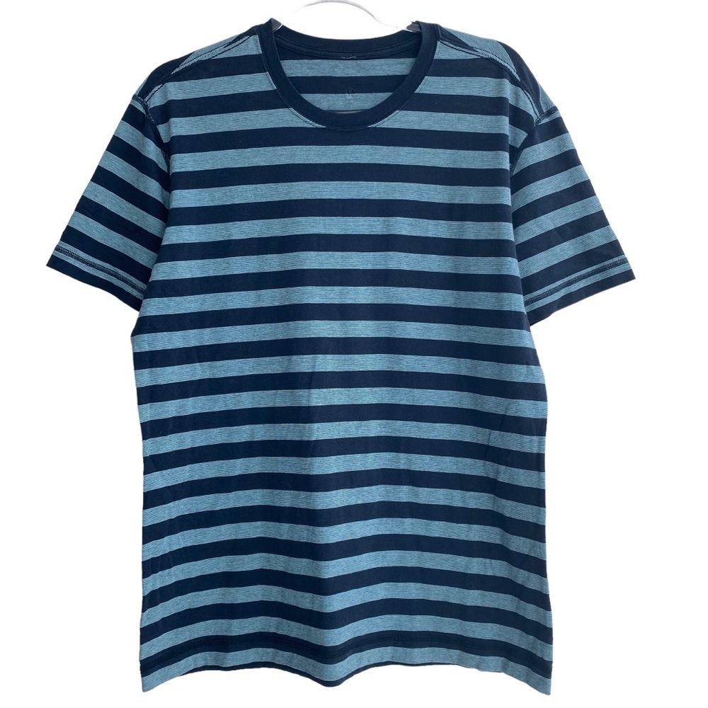 Lululemon Athletica T Shirt Stripes Blue Mens Size M